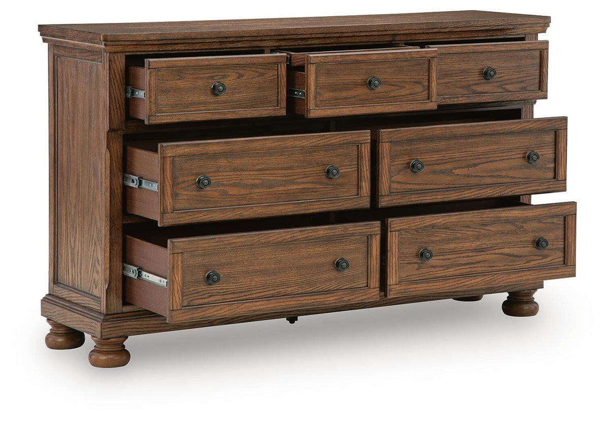 Zackaryn Dressers