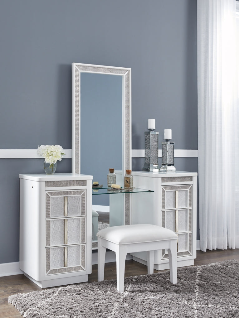 Chalanna Makeup Vanity Sets