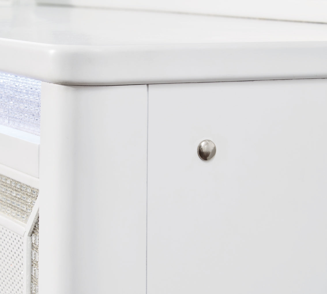 Chalanna Dresser with Mirrors