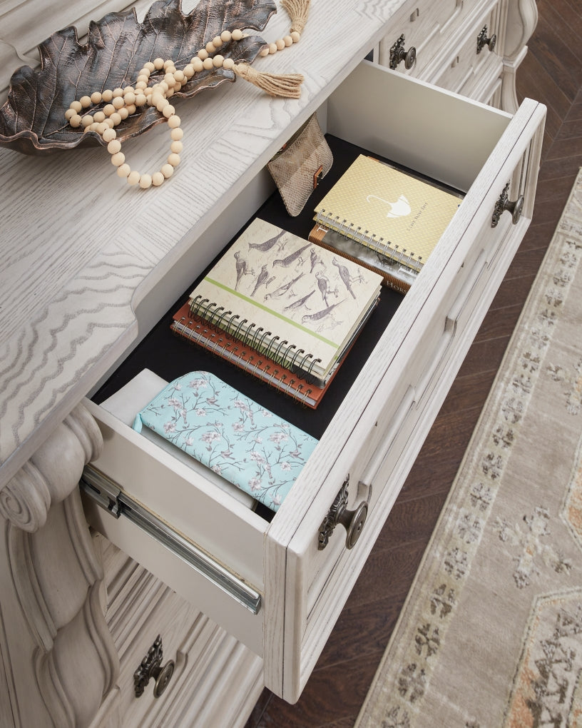 Bruchandi Dresser with Mirrors