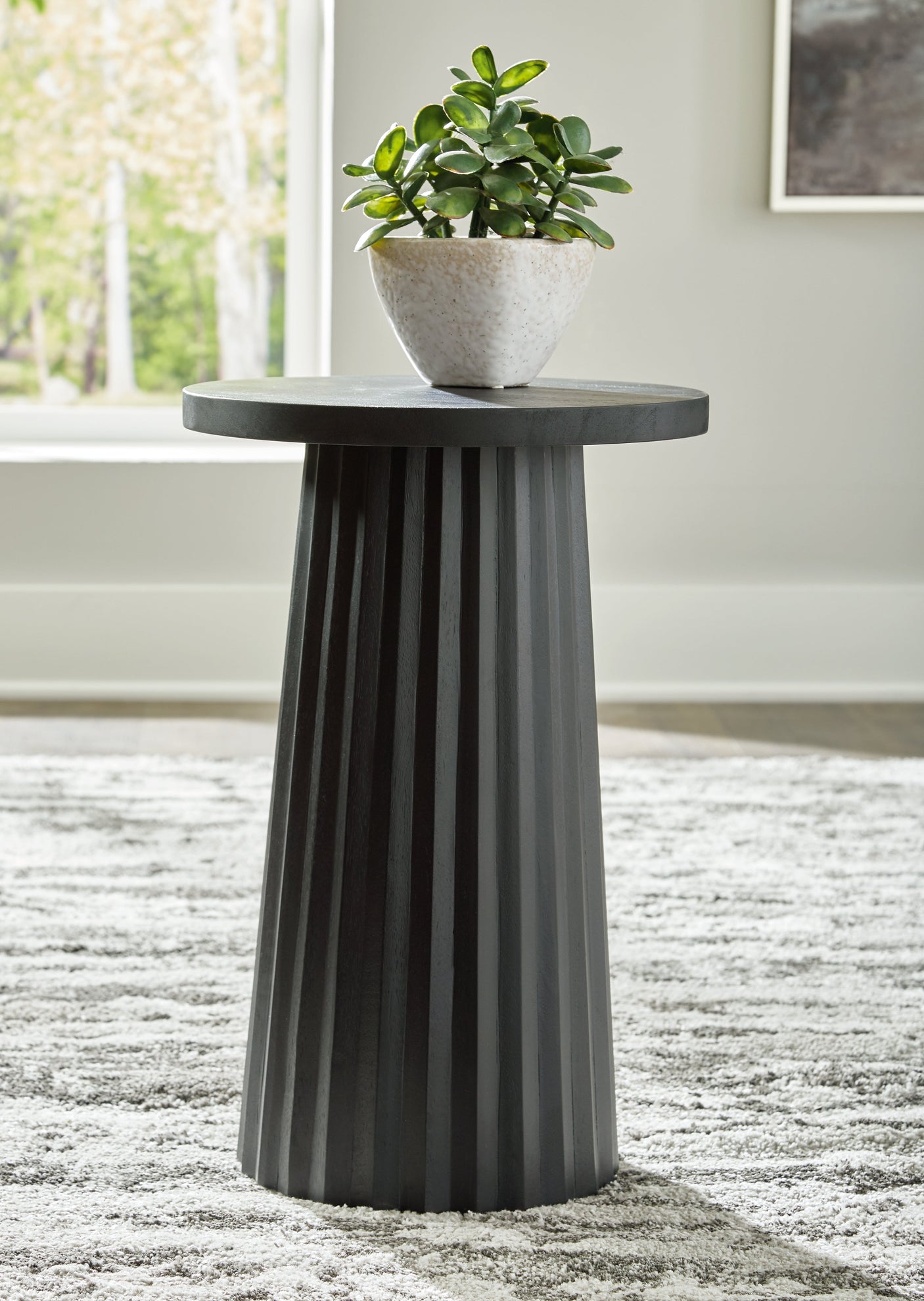 Ceilby Accent Table - Black