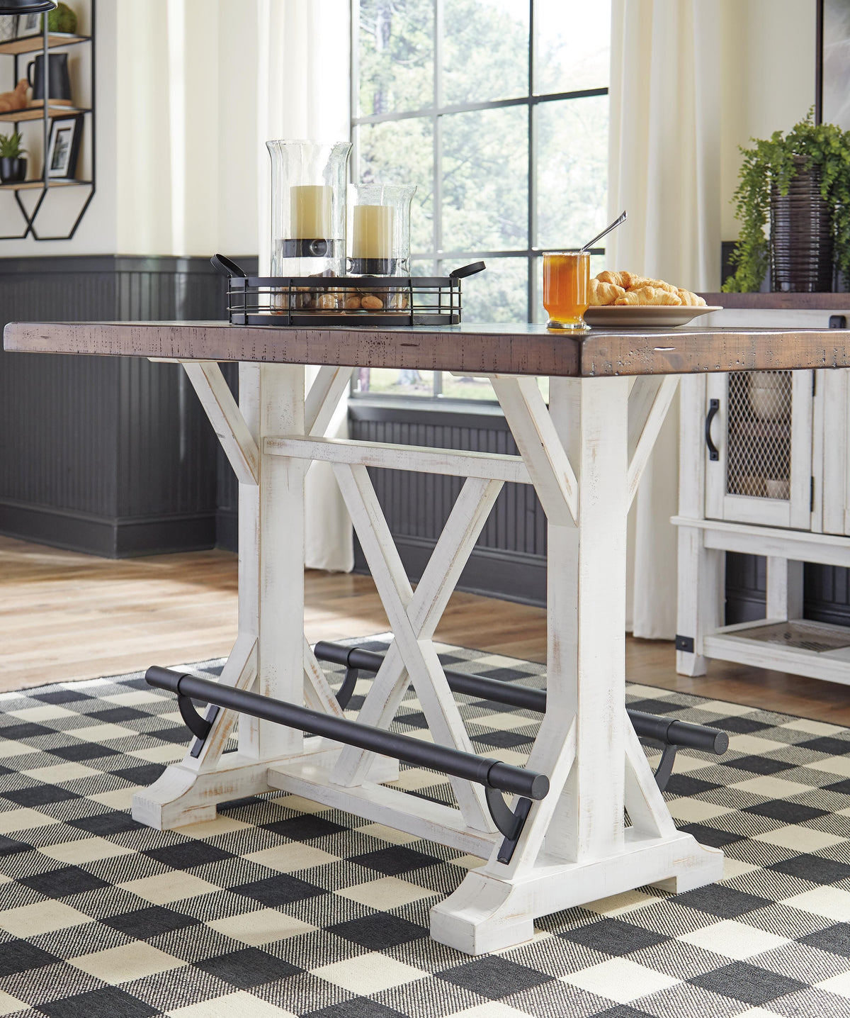 Valebeck Counter Tables
