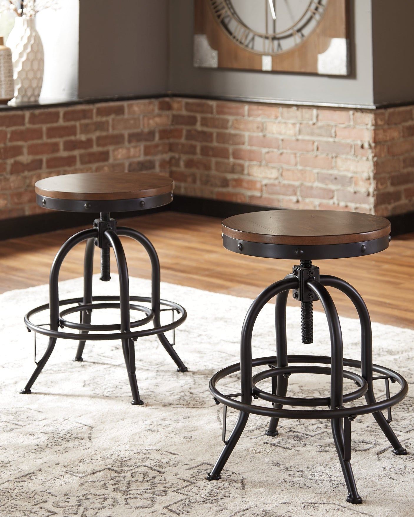 Valebeck Swivel Barstool (Set of 2)