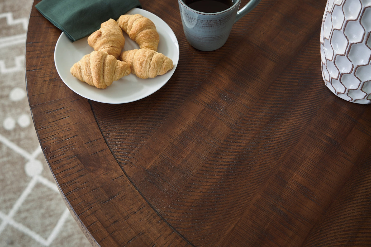 Valebeck Counter Tables