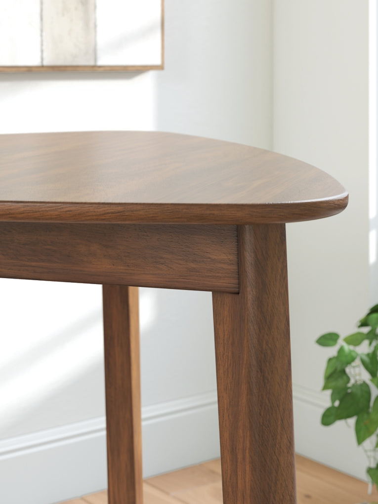 Tameride Dining Tables