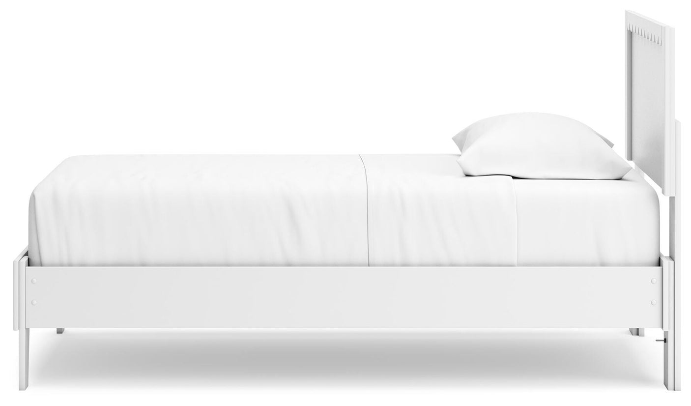 Hallityn Panel Platform Bed