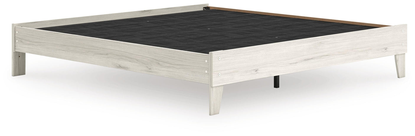 Socalle Platform Bed