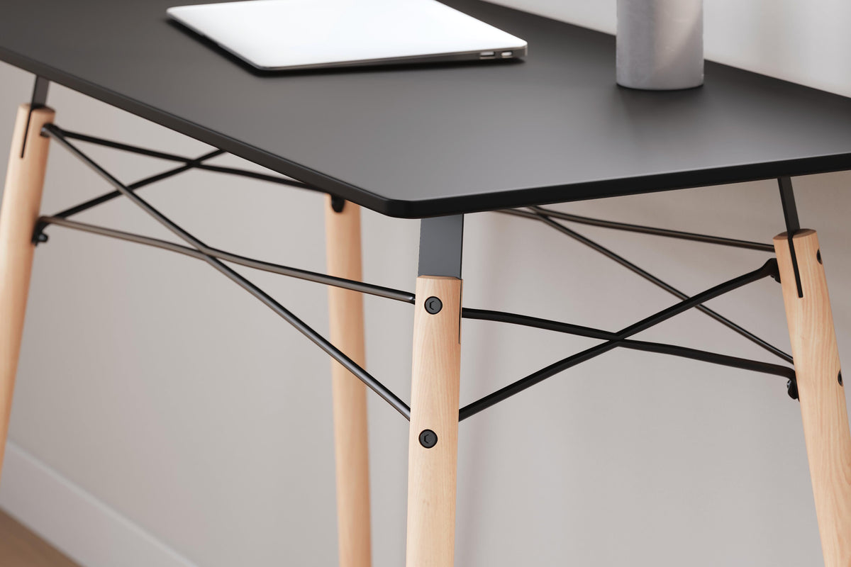 Jaspeni Desks