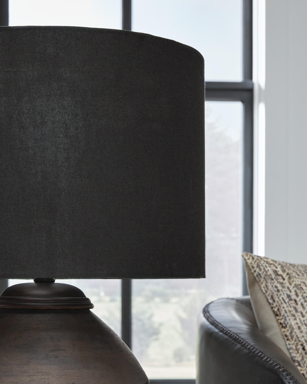 Naareman Table Lamps