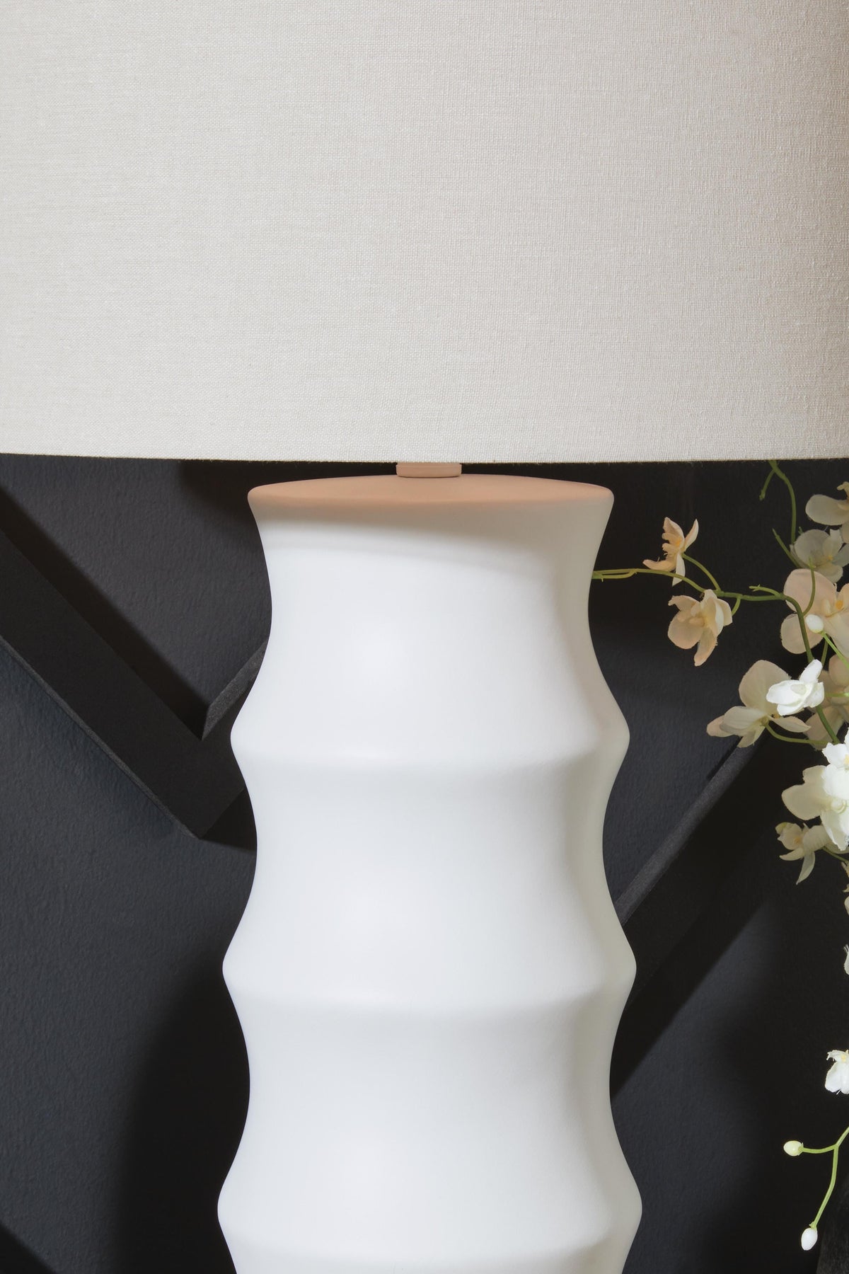 Veraleigh Table Lamps