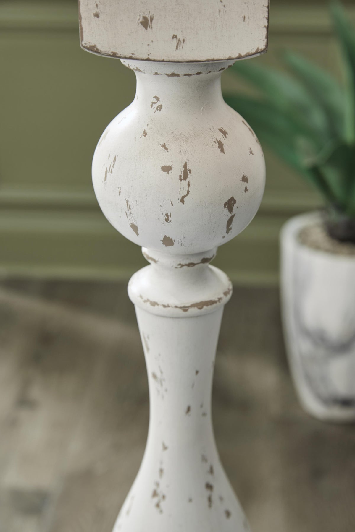 Madsbrook Floor Lamps
