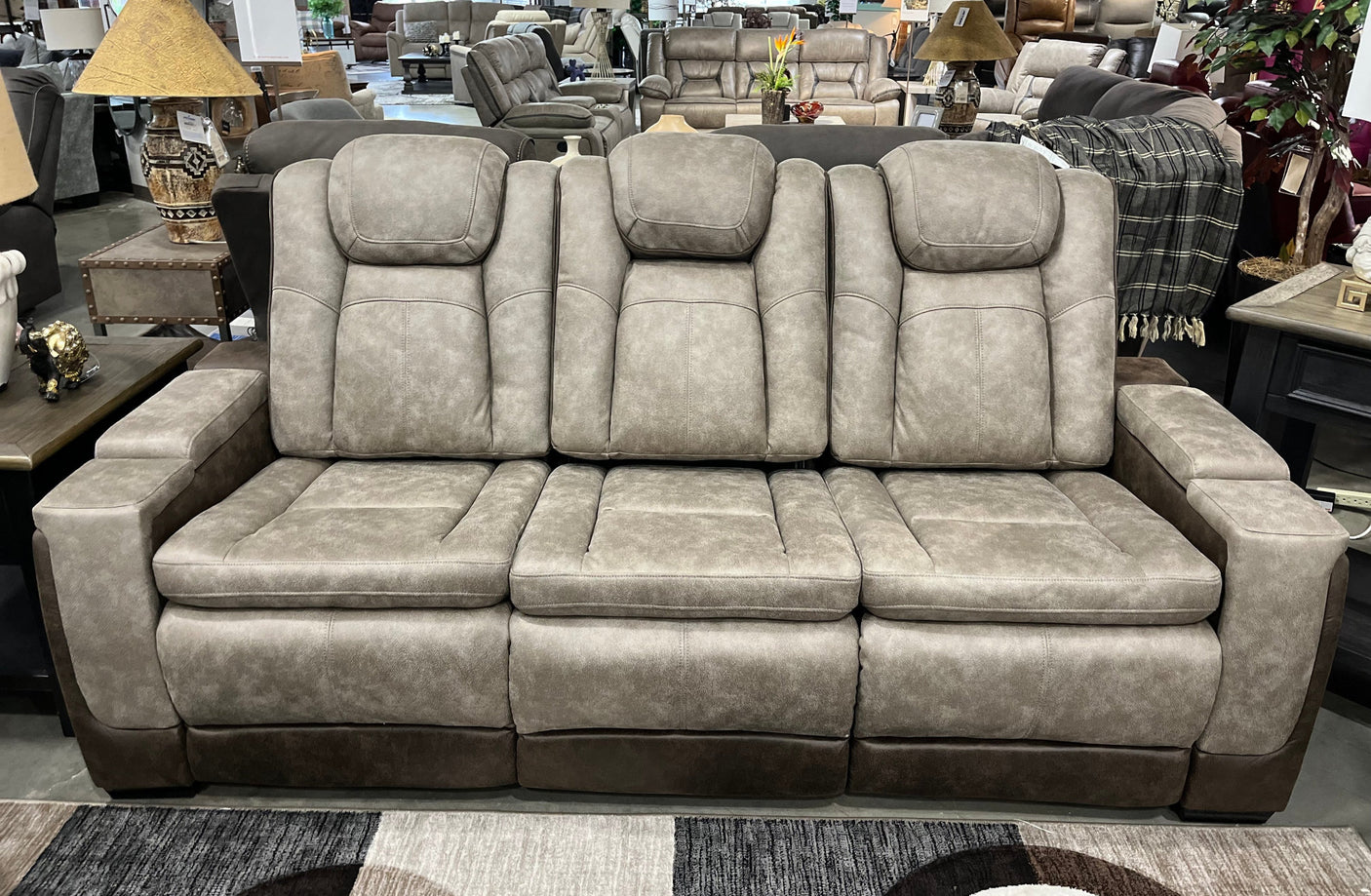 Lantana Sofa & Loveseat