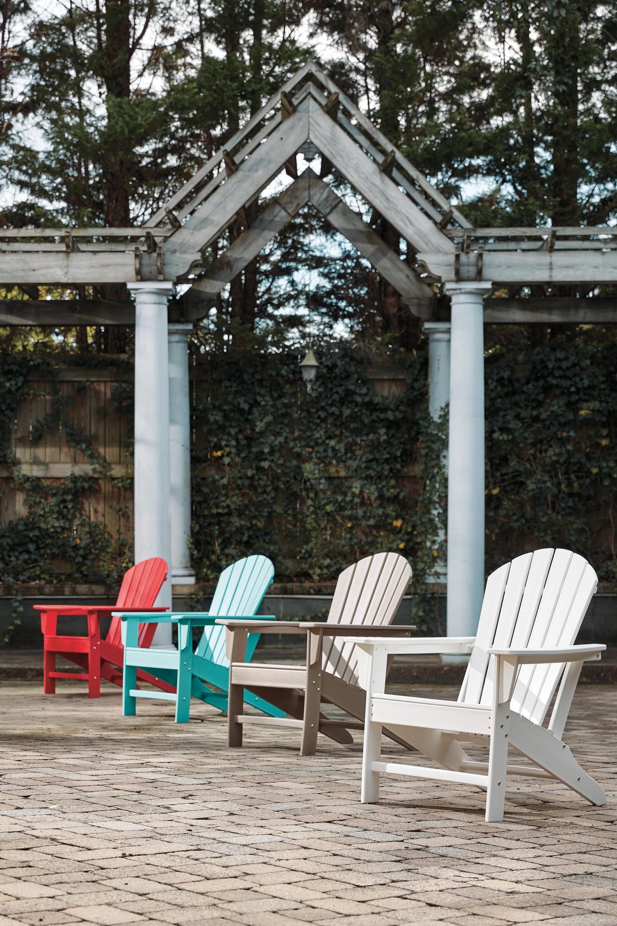 Sundown Outdoor Chair