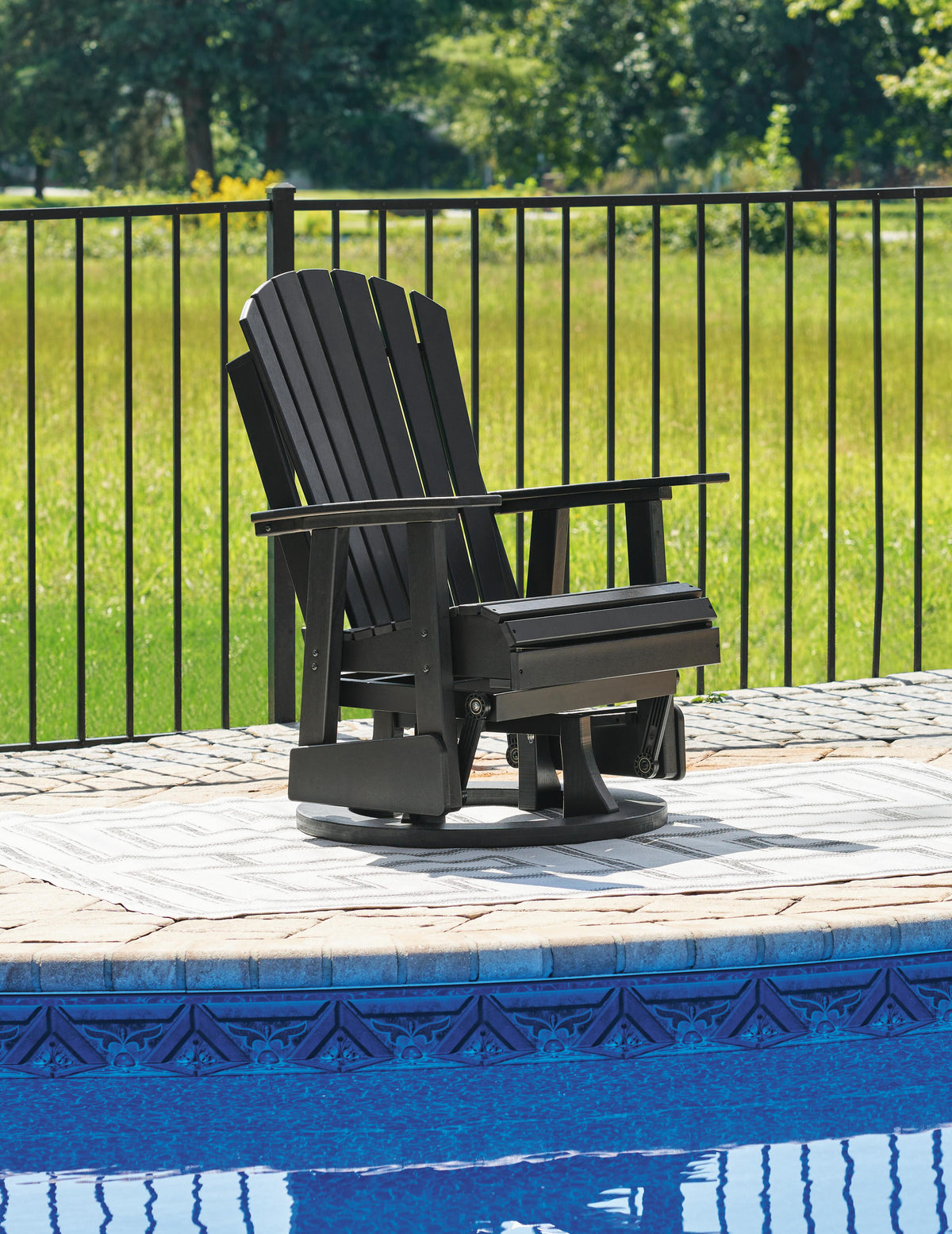 Hyland Outdoor Chair