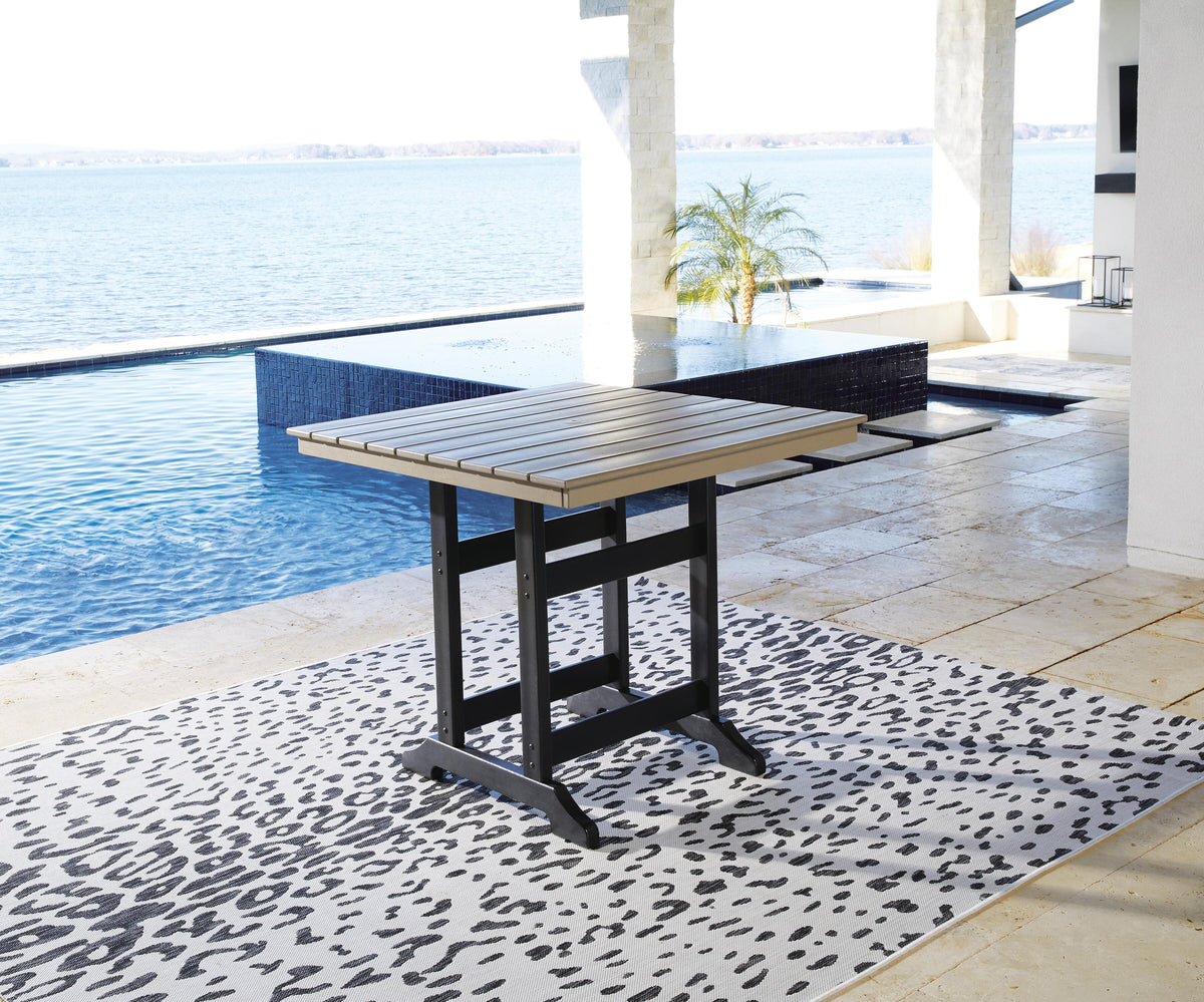 Fairen Outdoor Bar Set