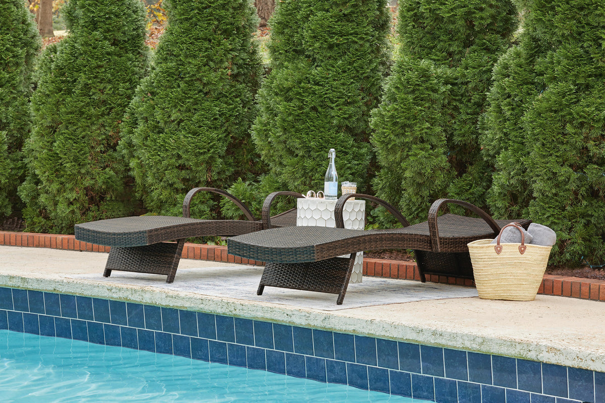 Kantana Outdoor Chair