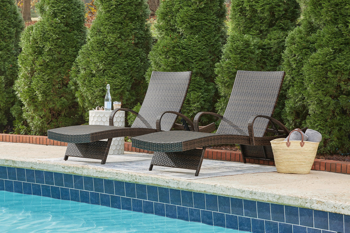 Kantana Outdoor Chair