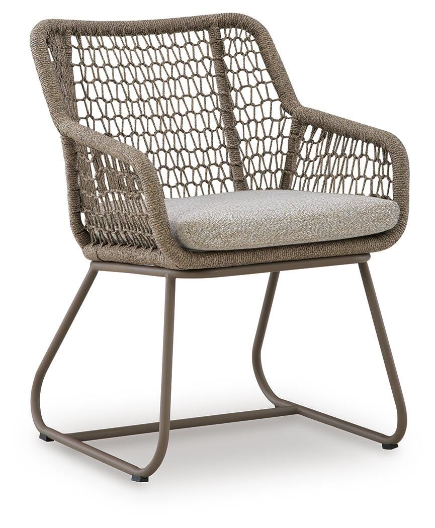 Majors Outdoor Dining Set