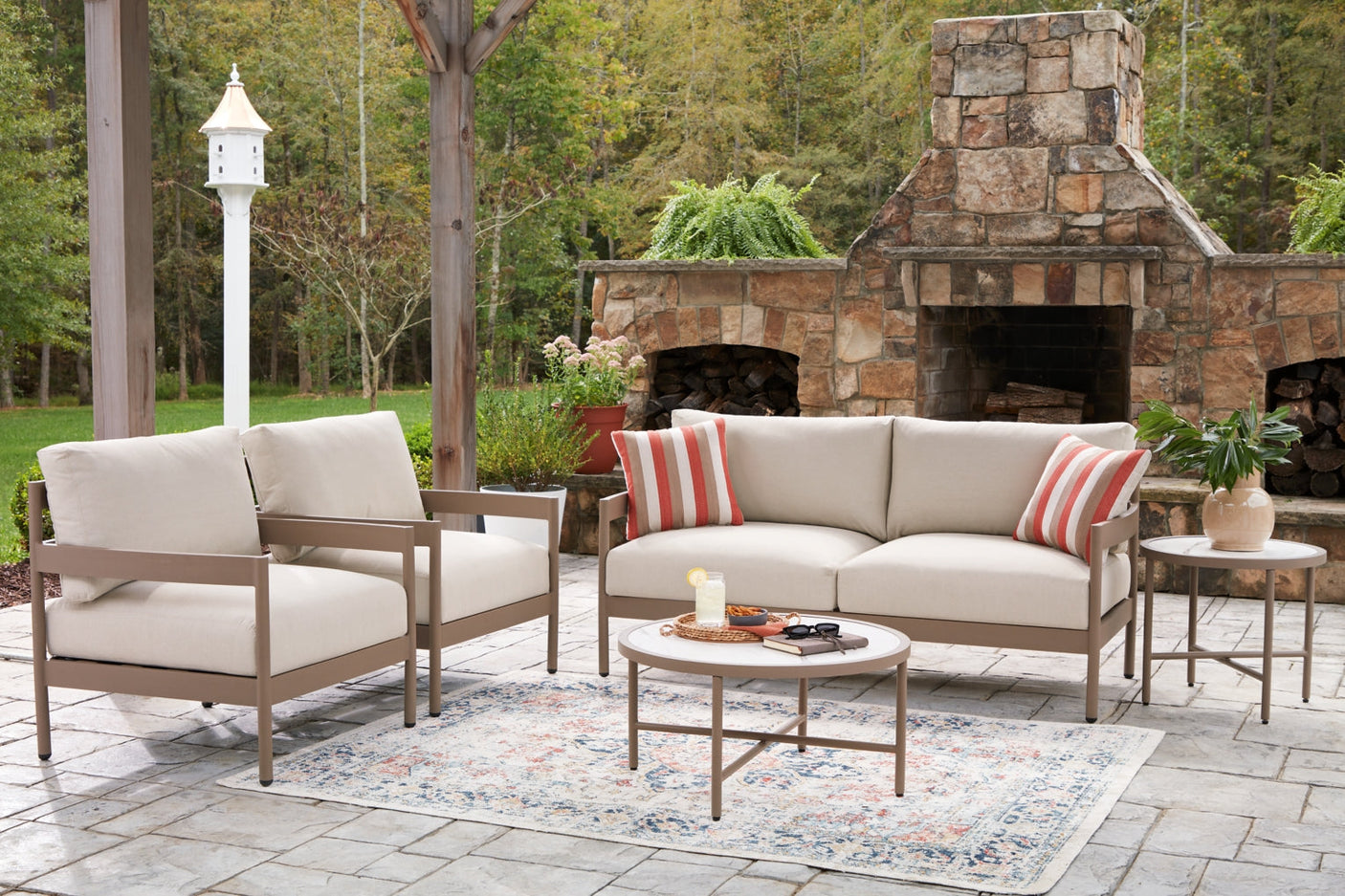 Bluff Outdoor Chair