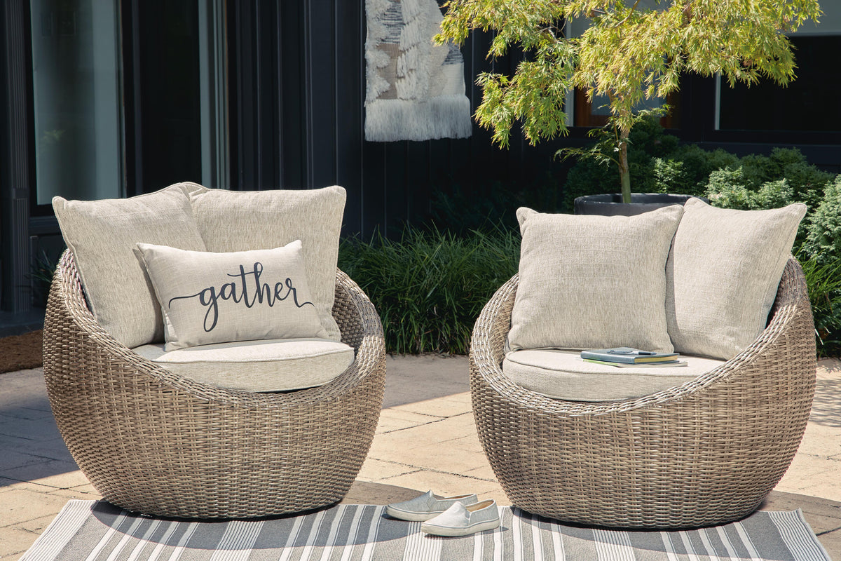 Danson Outdoor Chair