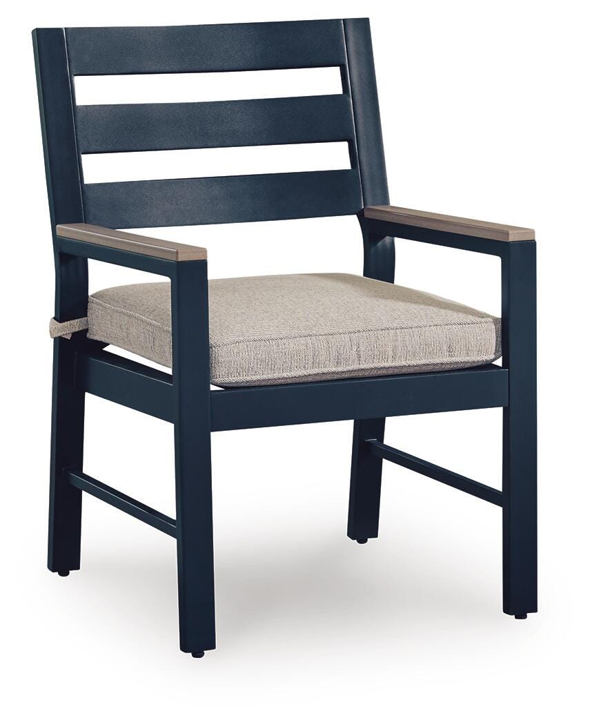East Outdoor Arm Chair