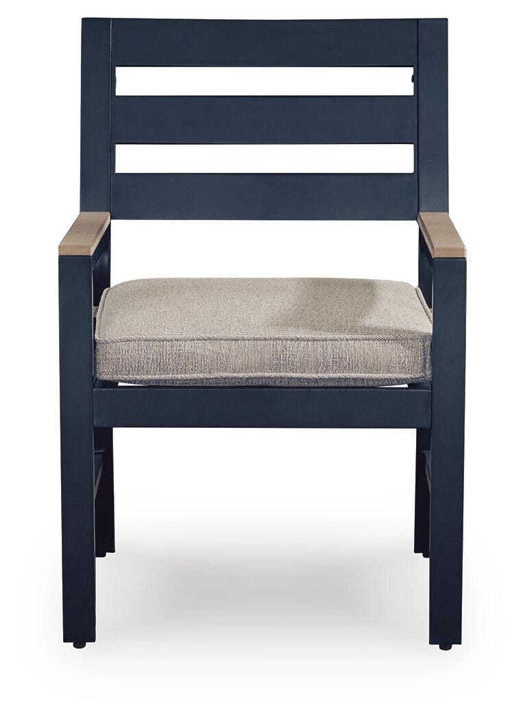 East Outdoor Arm Chair