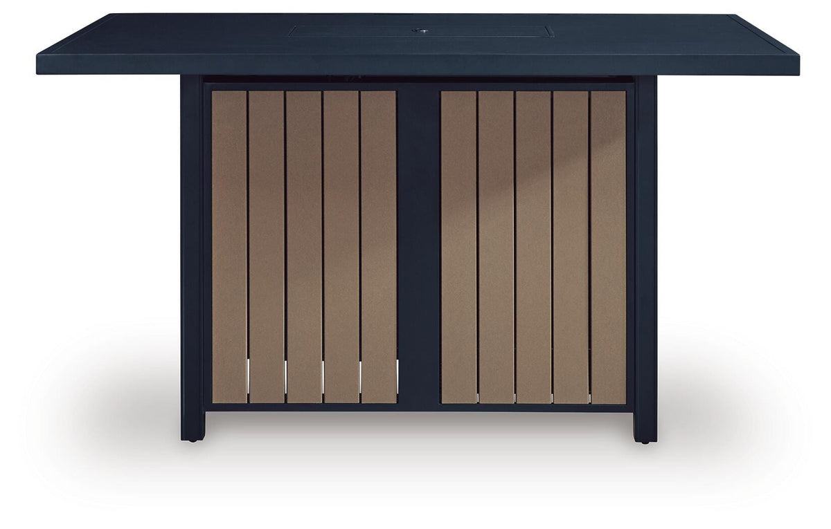 East Outdoor Bar Set