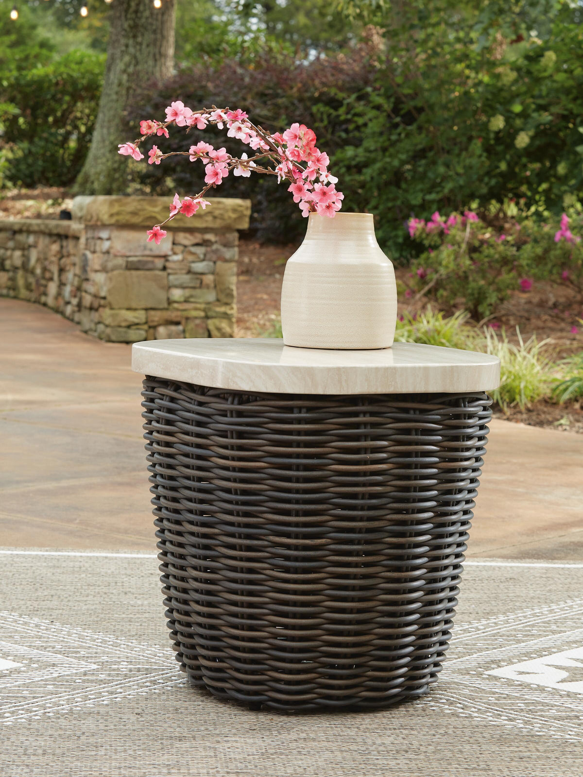 Kimora Outdoor End & Side Table