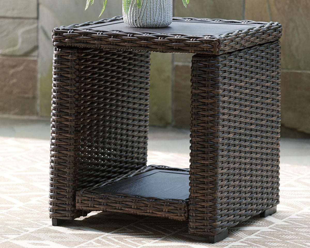 Grasson Outdoor End & Side Table