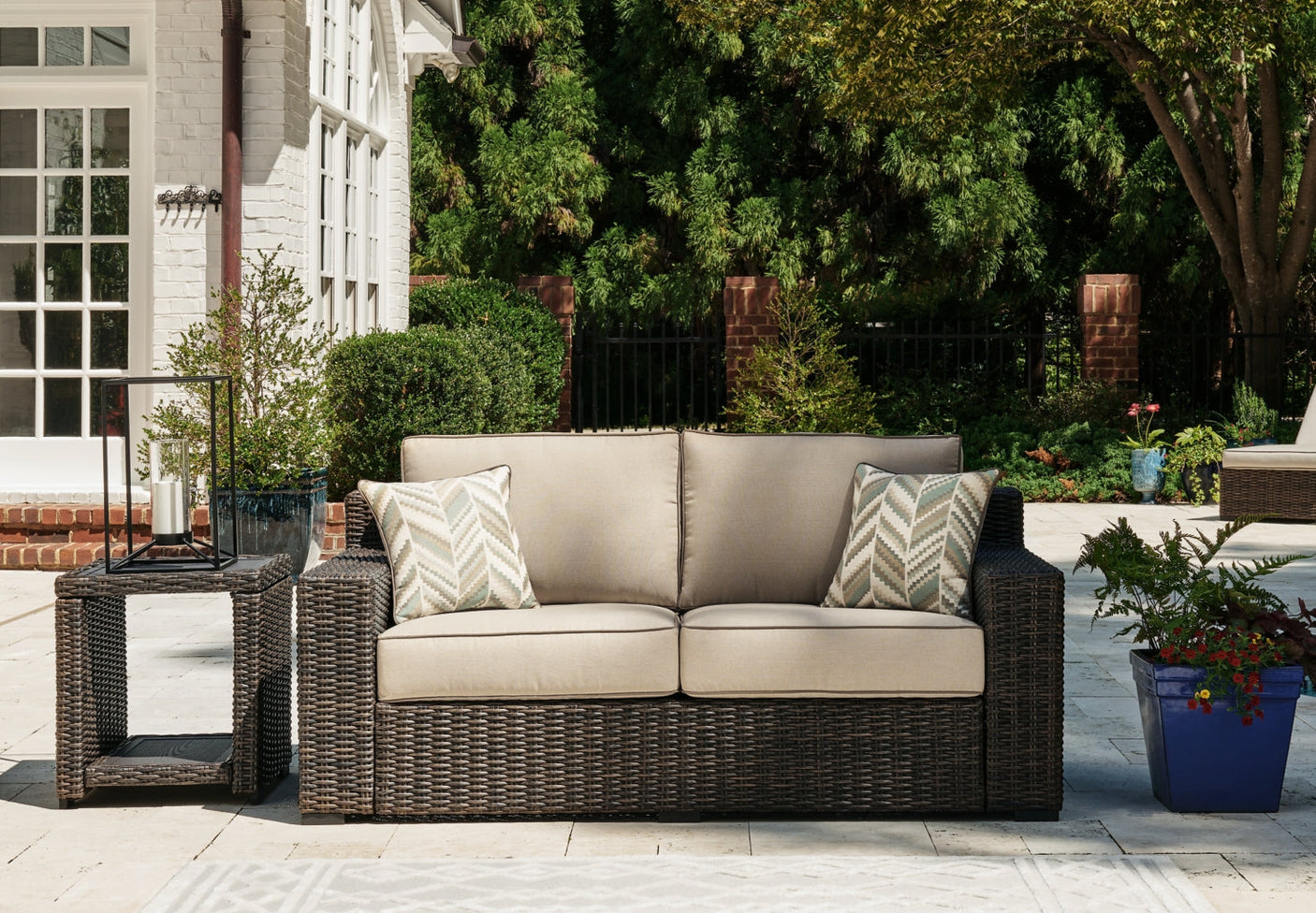 Coastline Outdoor Loveseat