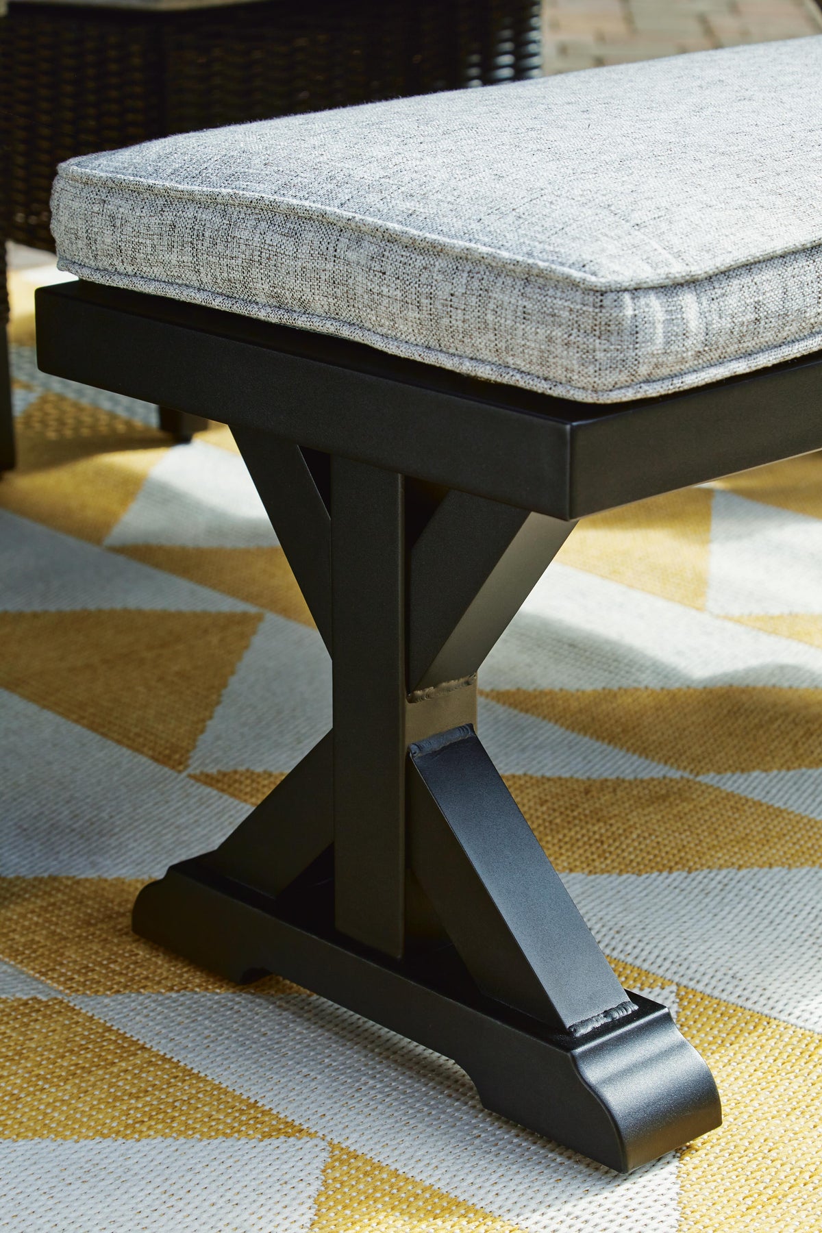 Beachcroft Outdoor Arm Chair