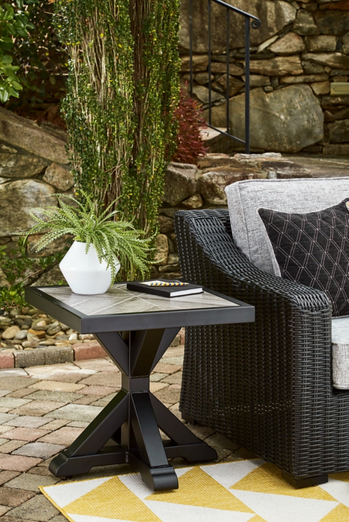 Beachcroft Outdoor End & Side Table