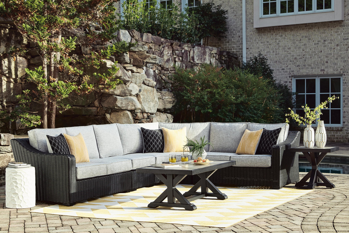 Beachcroft Outdoor End & Side Table