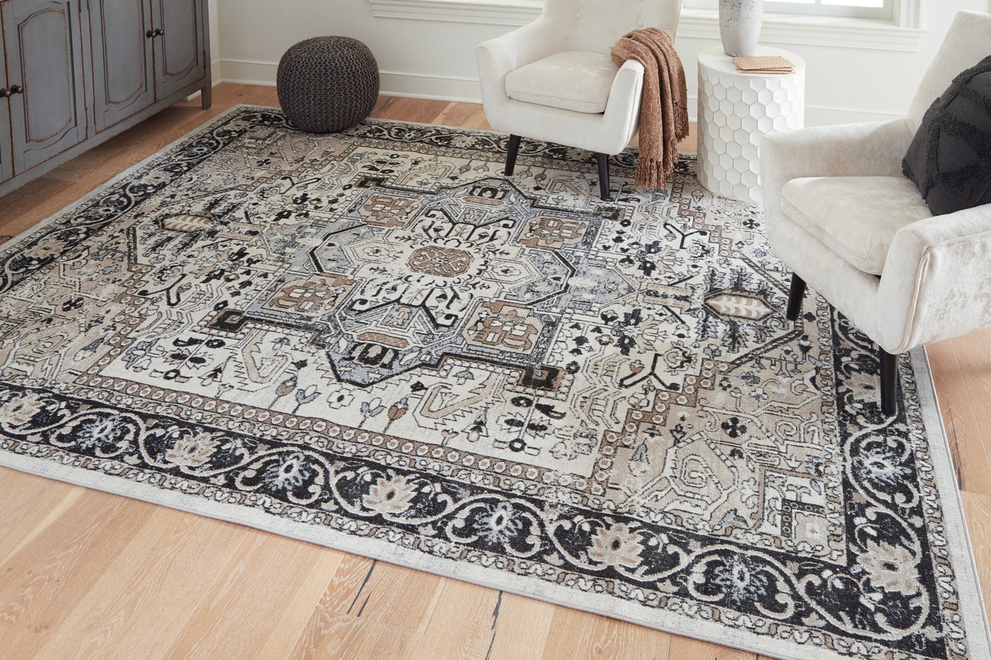 Gregmoore Area Rugs