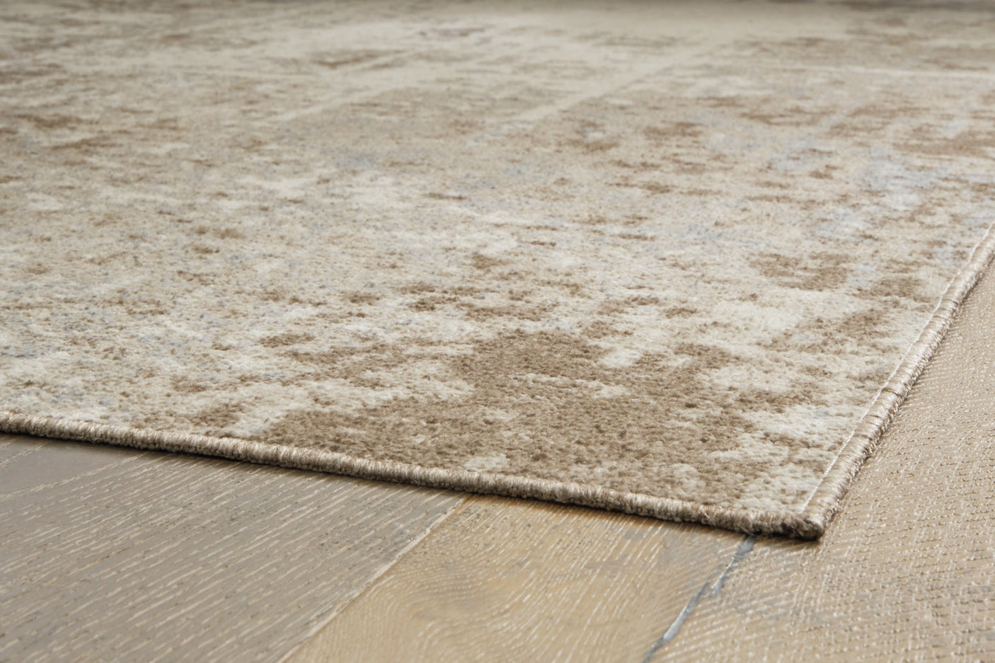 Grifflain Area Rugs