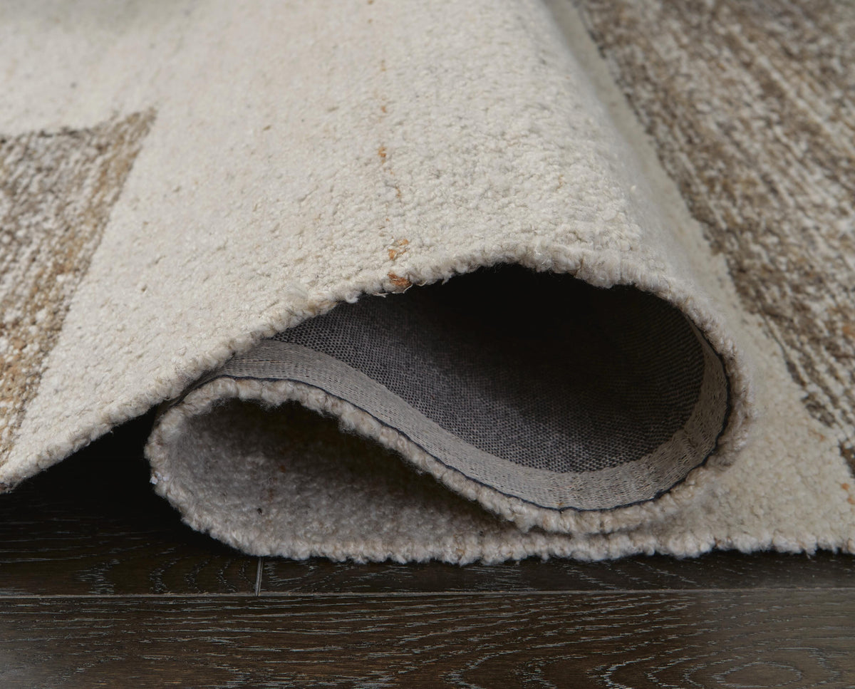 Barus Area Rugs