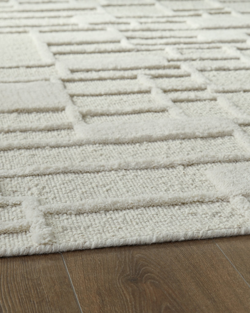 Empriss Area Rugs