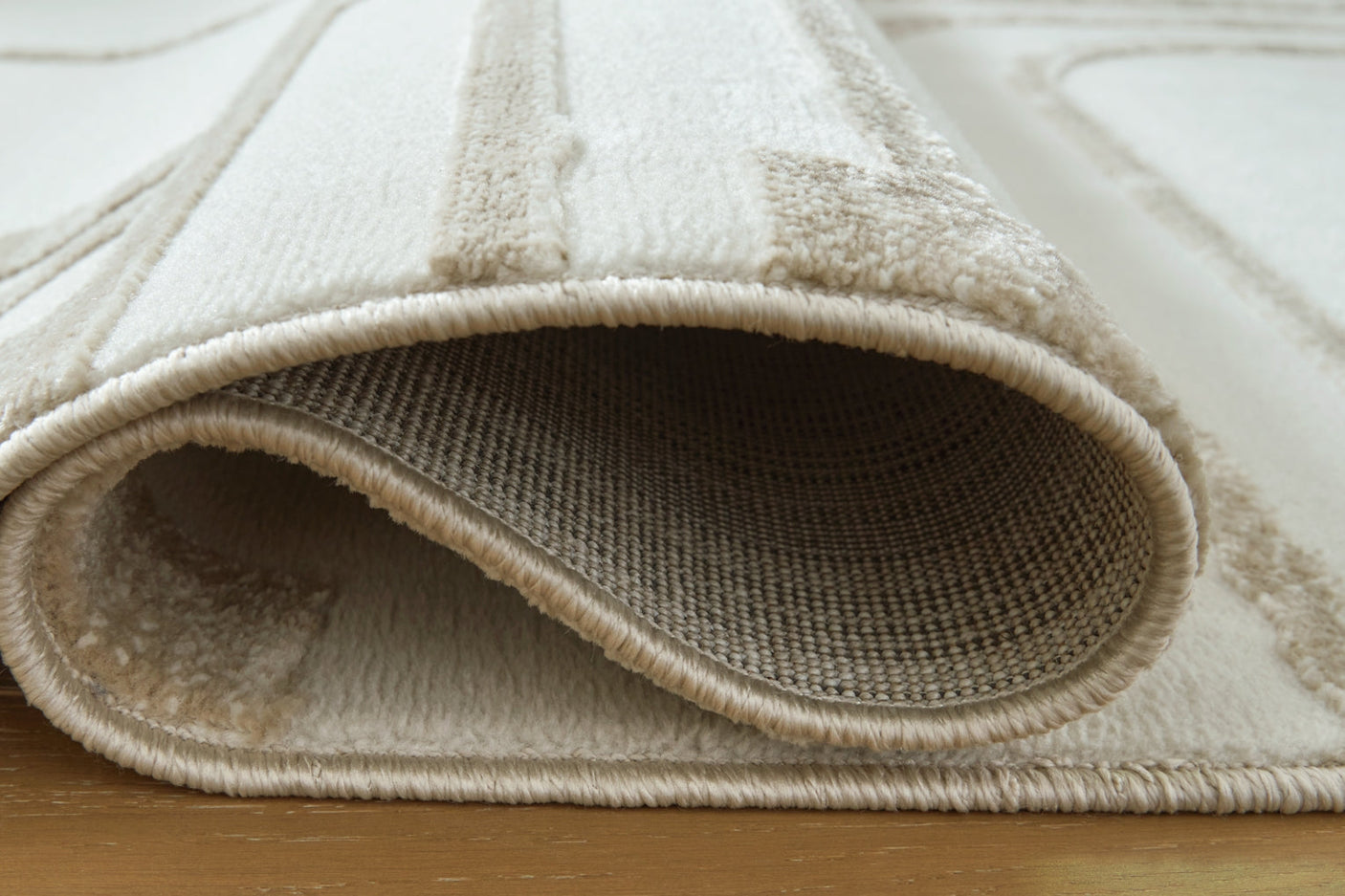 Farongrove Area Rugs