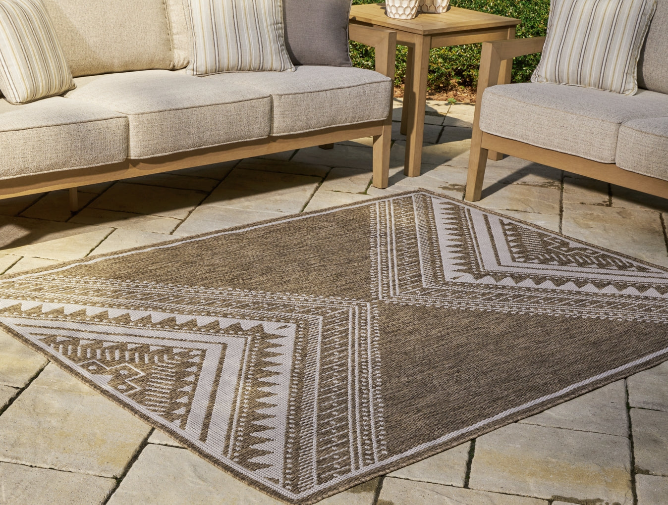 Dunsler Indoor/Outdoor Rugs