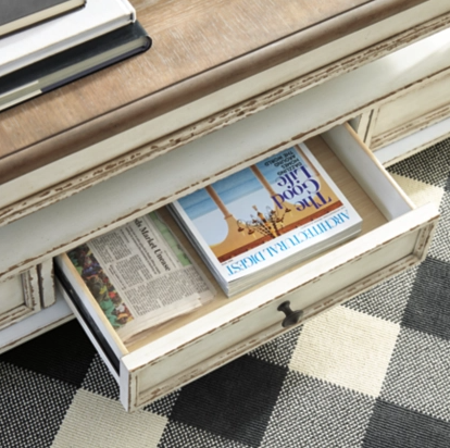 Realyn Lift Top Coffee Table