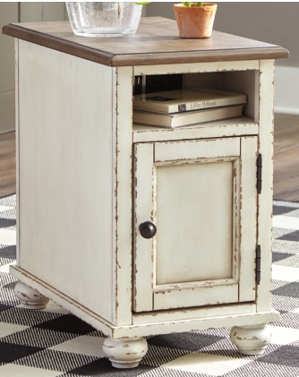 Realyn Chair Side Accent Table