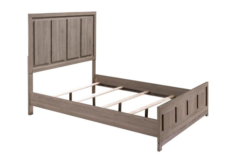 River Queen Bedroom Set w/ FREE Chest