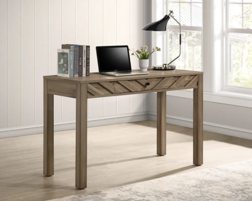 Valor Desk