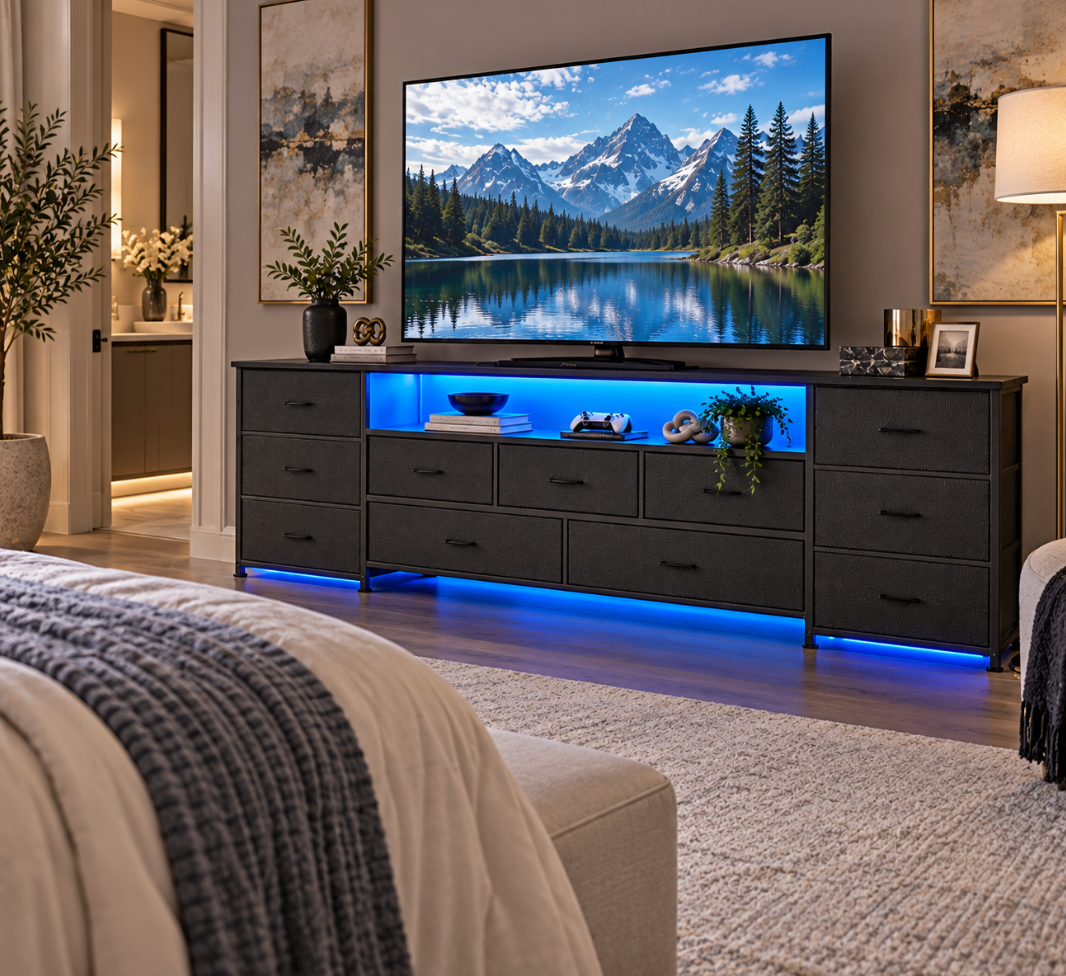 Hunt 70" TV Stand