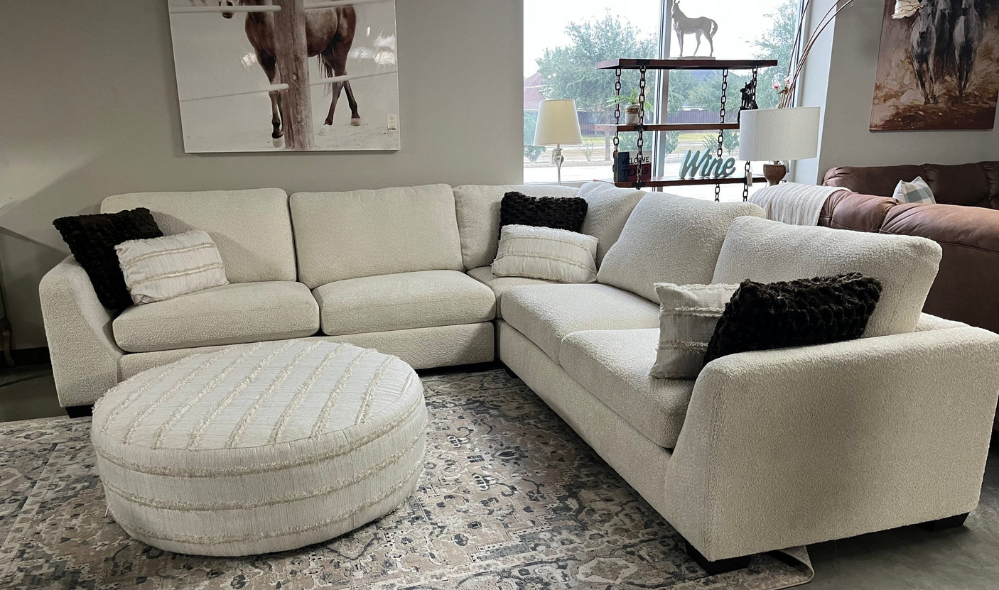 Stormy Sectional w/ FREE Ottoman