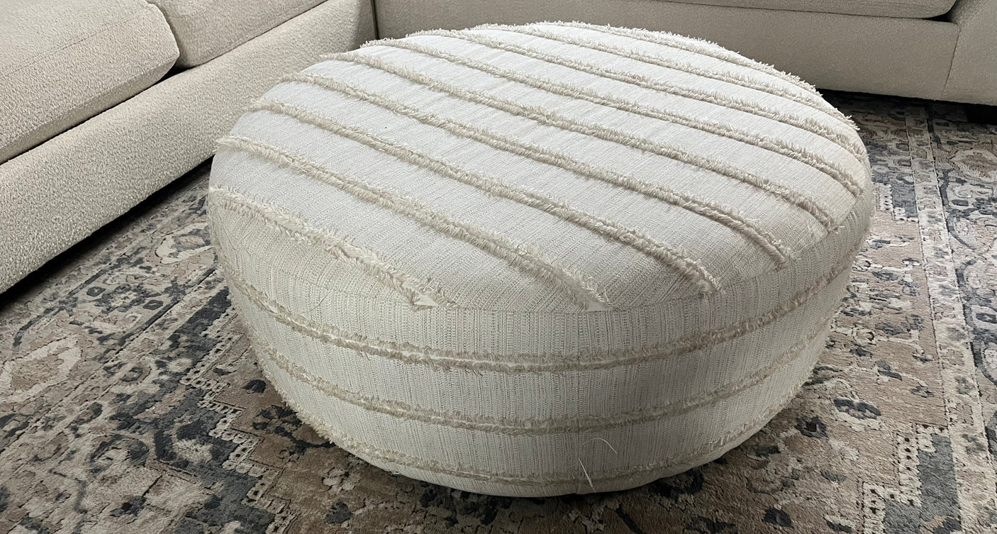 Stormy Sectional w/ FREE Ottoman