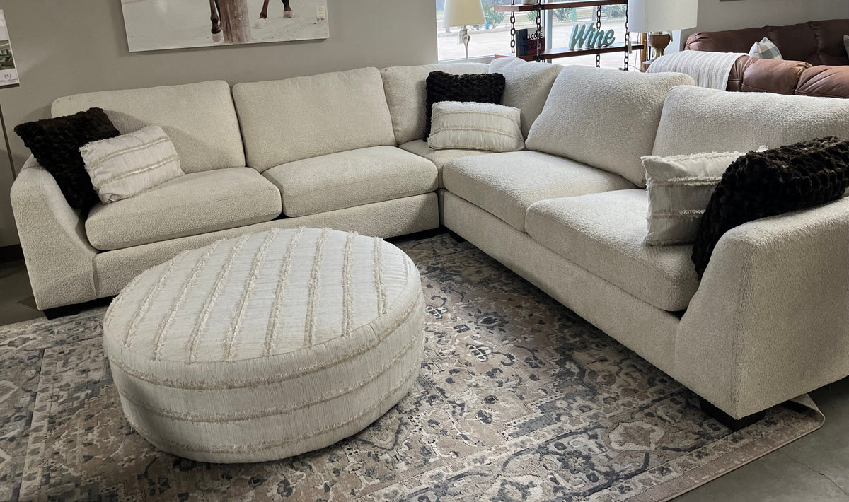 Stormy Sectional w/ FREE Ottoman