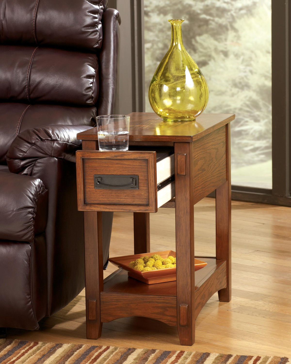 Breegin End & Side Tables