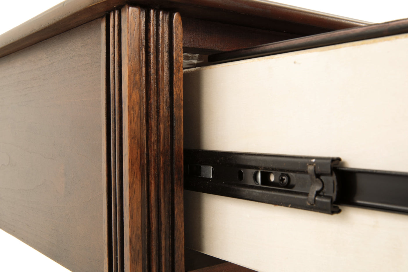 Breegin End & Side Tables