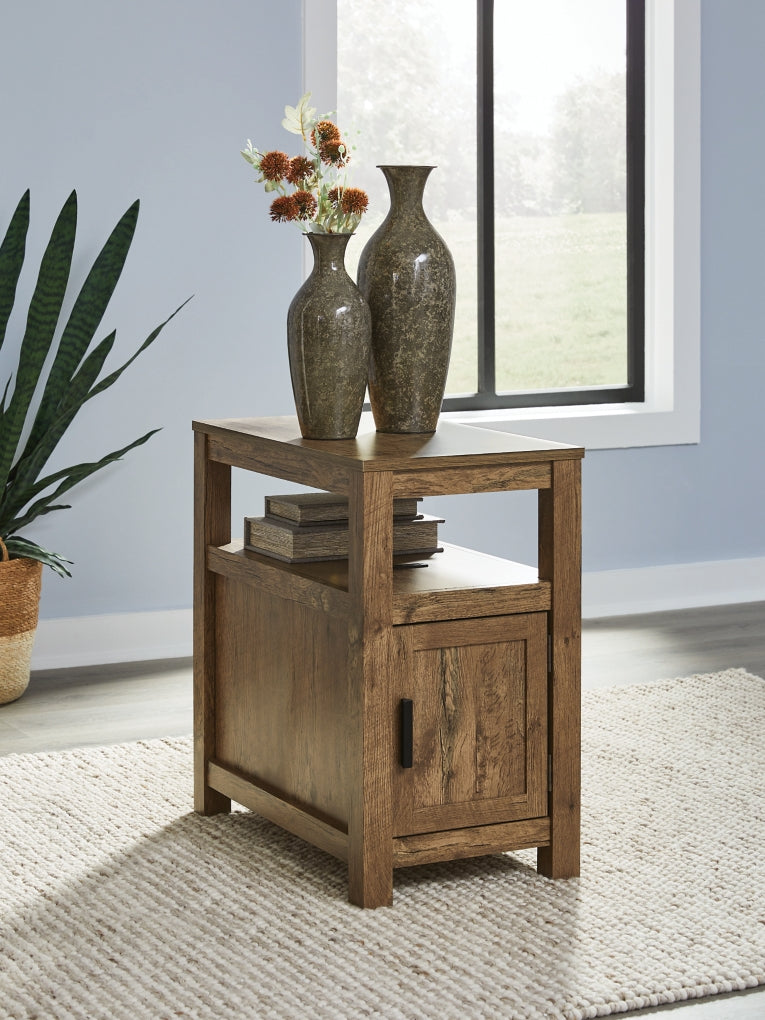 Fendenmore End & Side Tables